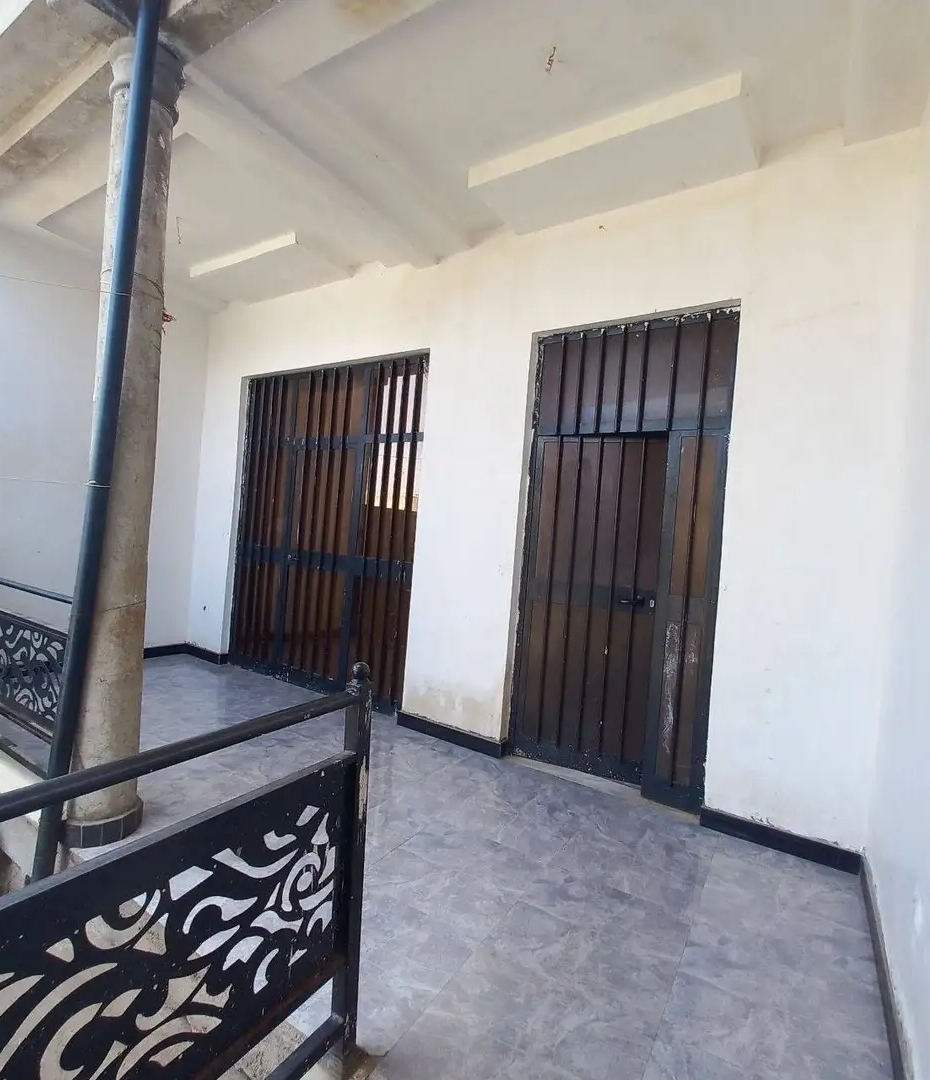 House  3
