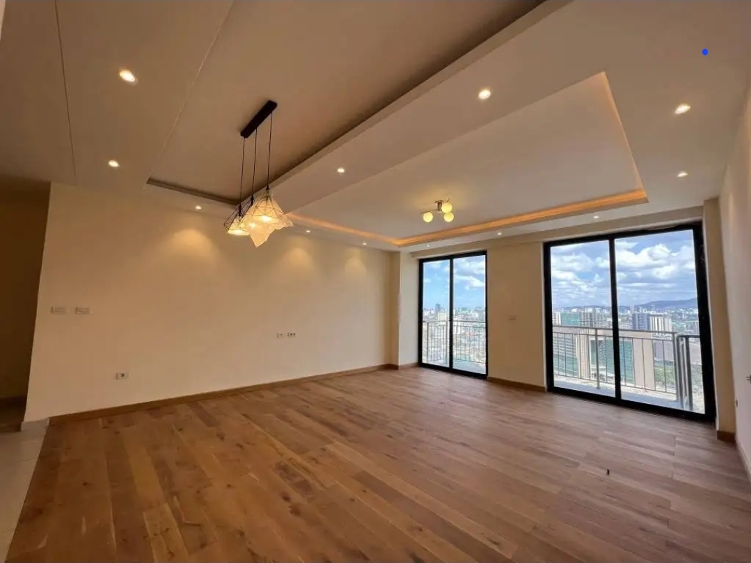 3 bedroom apartment  4