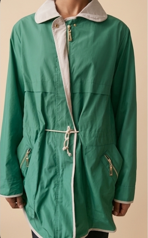 Vintage-Inspired Emerald Green & Beige Contrast Field Jacket
